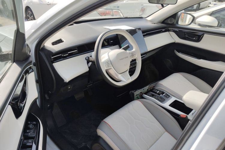 Honda e:NS2 2025 car image #16