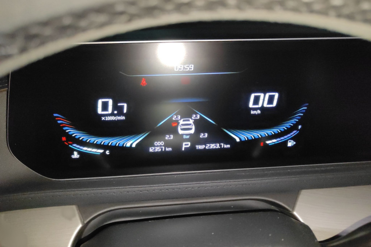 Forthing T5 EVO 2024 car image #16