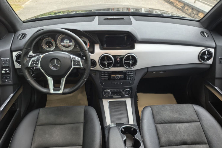 Mercedes-Benz GLK Class 2015 imagem de carro #16