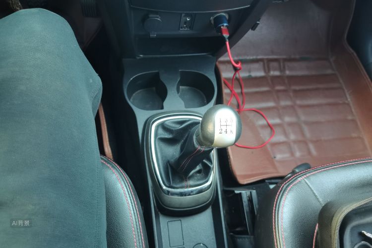 Great Wall M4 2013 car image #16