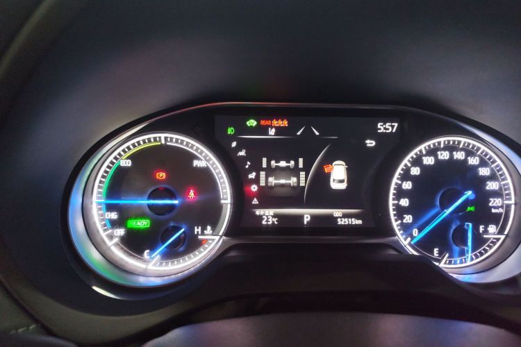 Toyota Harrier 2022 immagine di auto #16