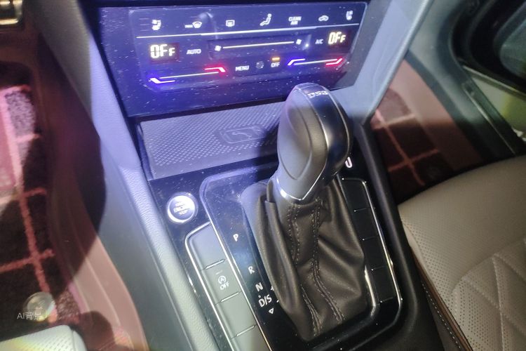 Volkswagen Magotan 2024 imagem de carro #16