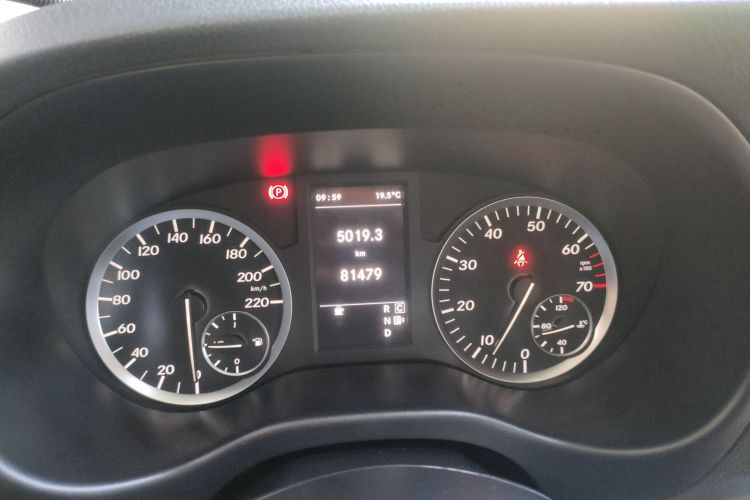 Mercedes-Benz Vito 2018 #16 Mercedes-Benz Vito 2018 car image #16