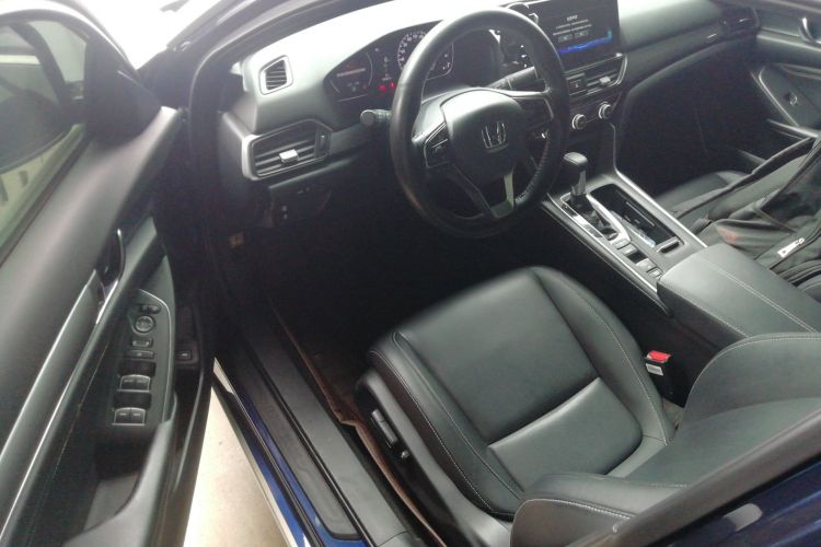 Honda Inspire 2022 car image #16