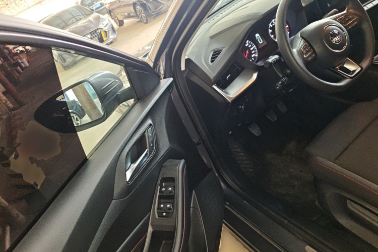 名爵 MG5 2025 汽车图片 #16