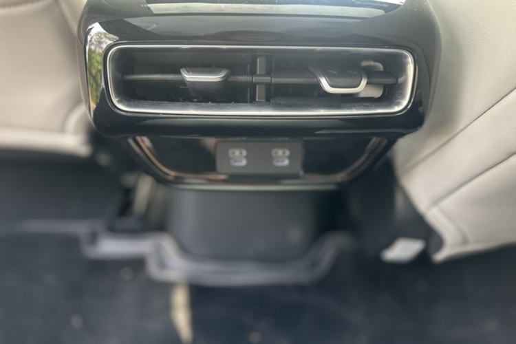 Honda S7 2025 #16 Honda S7 2025 car image #16