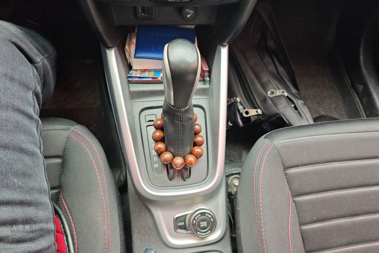 Suzuki Vitara 2017 #16 Suzuki Vitara 2017 car image #16