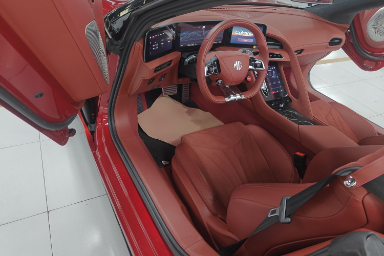 MG Cyberster 2025 car image #16