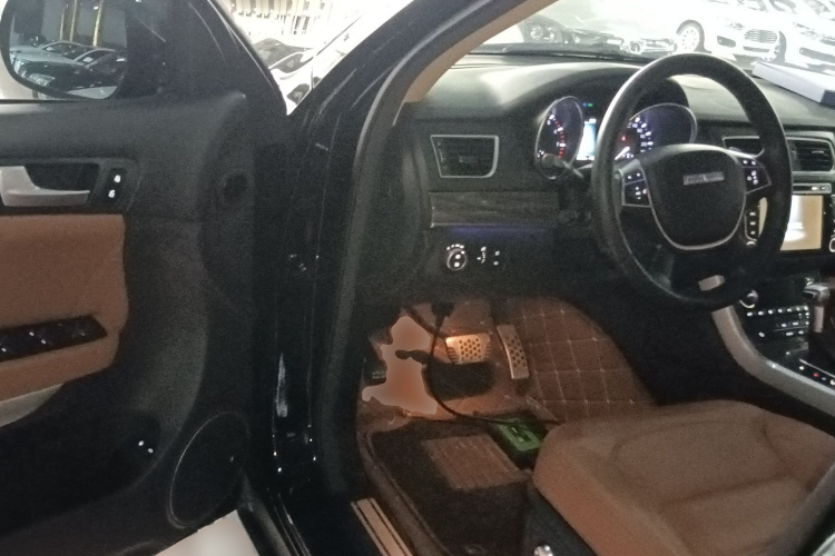 Haval H8 2016 #16 Haval H8 2016 car image #16