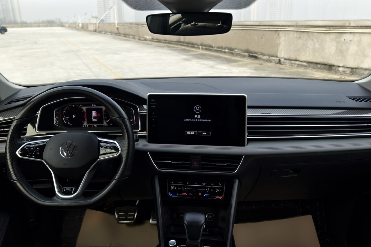 Volkswagen Tiguan X 2023 #16 Volkswagen Tiguan X 2023 car image #16