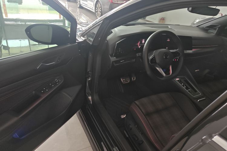 Volkswagen GolfGTI 2021 car image #16