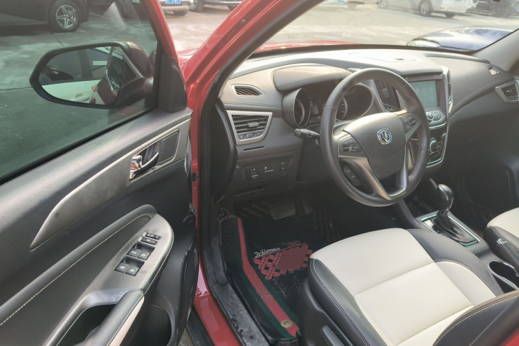 Changan CS35 2018 car image #16