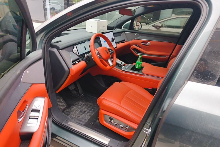 BYD Tang L 2025 #16 BYD Tang L 2025 immagine di auto #16