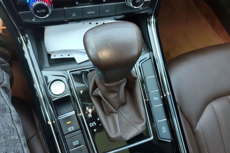 Volkswagen Phideon 2022 immagine di auto #16