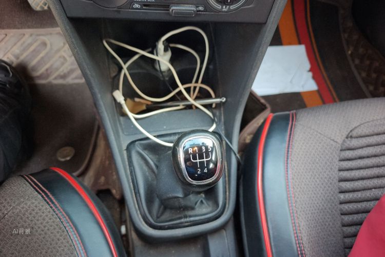 Skoda Rapid Spaceback 2017 car image #16