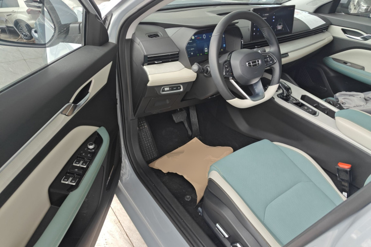 GEELY Emgrand L HiP 2023 #16 GEELY Emgrand L HiP 2023 car image #16