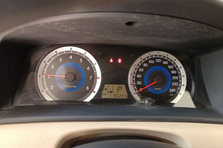 Toyota Corolla (Classic) 2015 изображение автомобиля #16