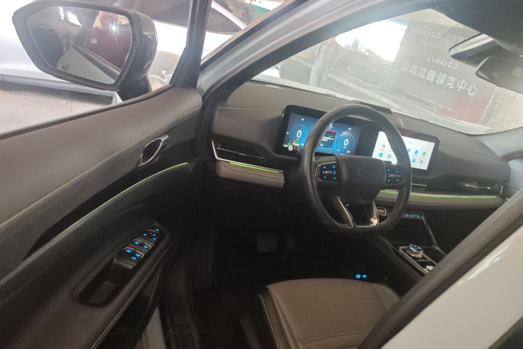 Ford Equator Sport New Energy 2024 car image #16