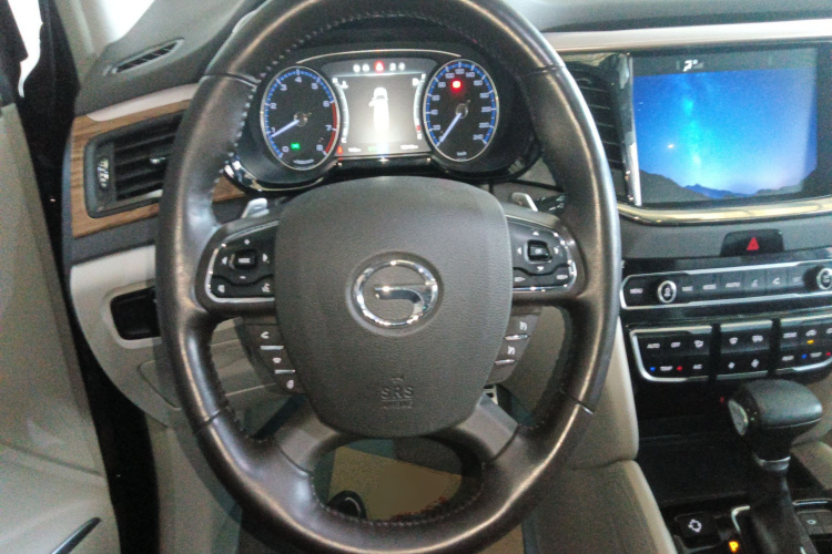 GAC Trumpchi GS8 2016 #16 GAC Trumpchi GS8 2016 car image #16