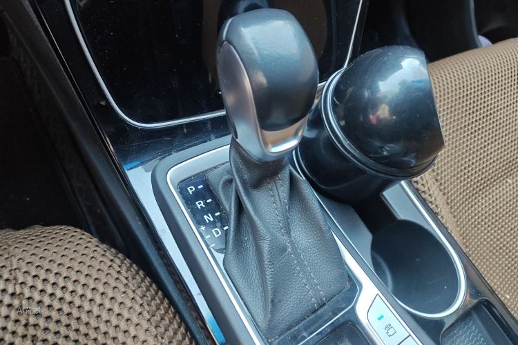 Hyundai Tucson 2019 #16 Hyundai Tucson 2019 car image #16