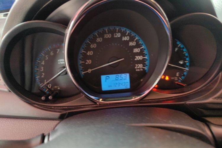 Toyota Yaris L Zhixiang 2018 صورة سيارة #16