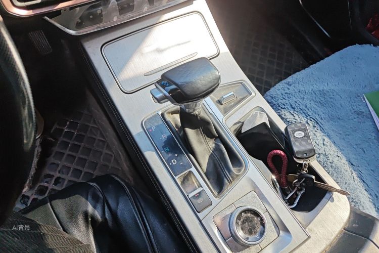 Jetour X70 PLUS 2021 car image #16