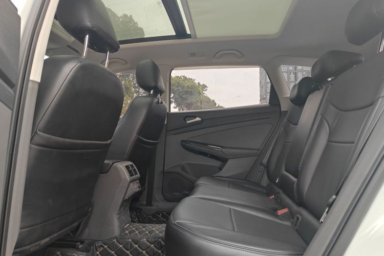 Jetta VS7 2021 car image #16