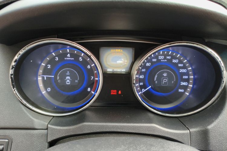 Hyundai Sonata 2014 car image #16