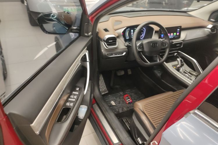 GEELY Coolray 2019 صورة سيارة #16
