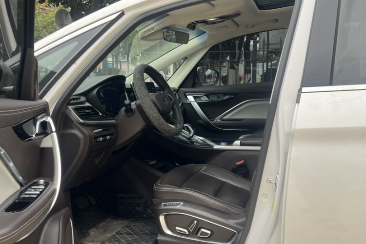 GEELY JiaJi New Energy 2019 #16 GEELY JiaJi New Energy 2019 car image #16