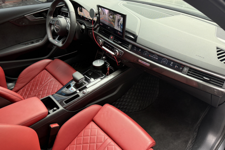 五菱汽车 奥迪S4 2024 汽车图片 #16