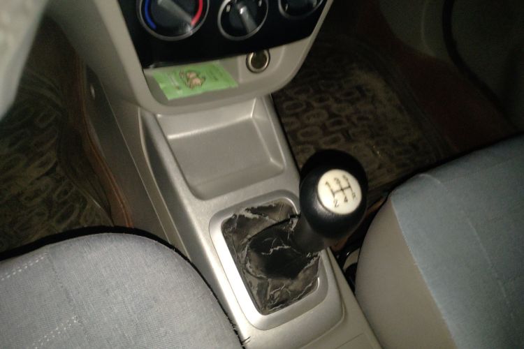 Changan Alsvin V3 2016 car image #16