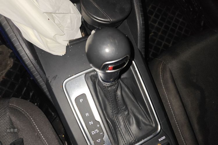 奥迪Q2L 2019 汽车图片 #16