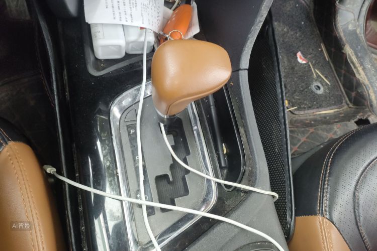 Soueast DX7 2017 #16 Soueast DX7 2017 car image #16