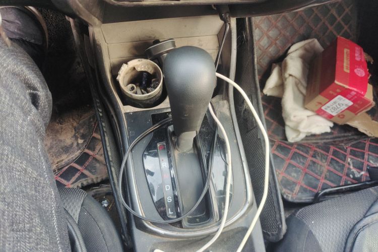 Honda Gienia 2017 car image #16