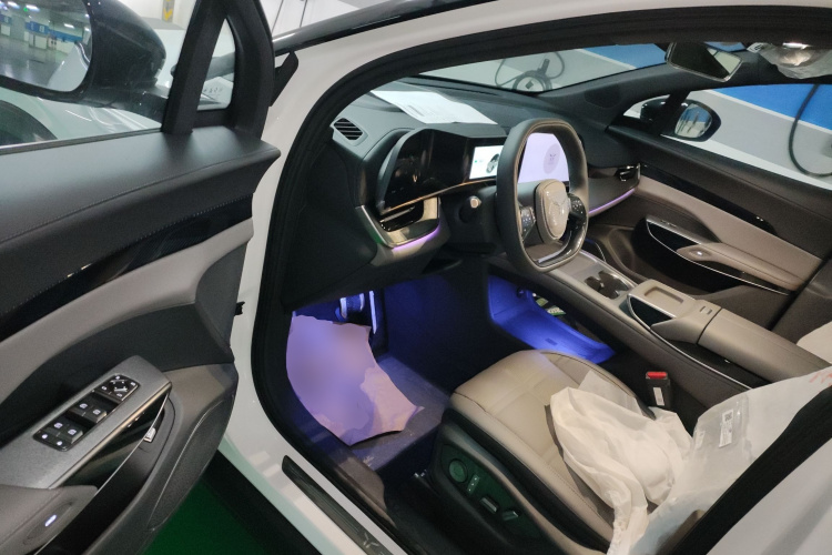 HongQi TianGong 08 2025 car image #16