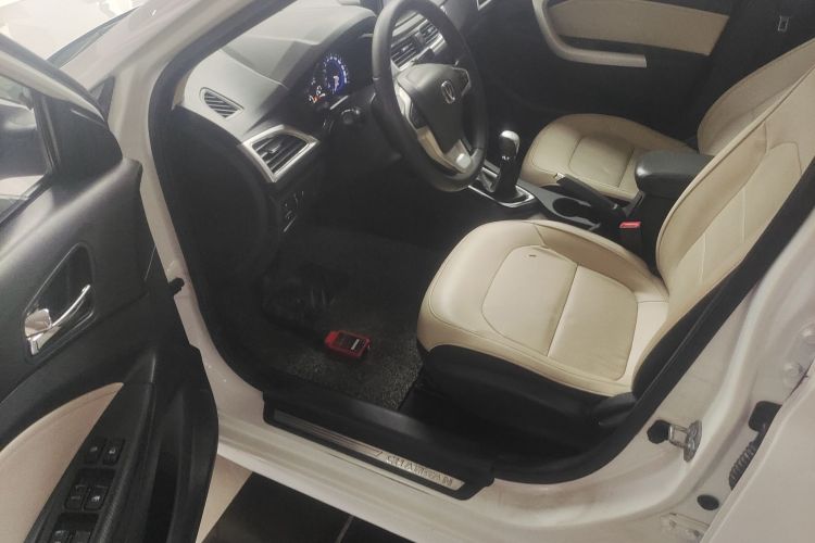 Changan Alsvin V7 2015 #16 Changan Alsvin V7 2015 car image #16