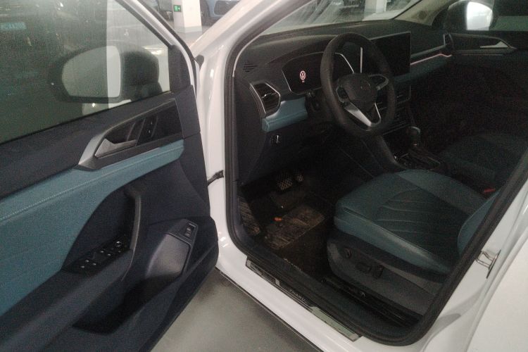 Volkswagen Tharu 2024 #16 Volkswagen Tharu 2024 immagine di auto #16