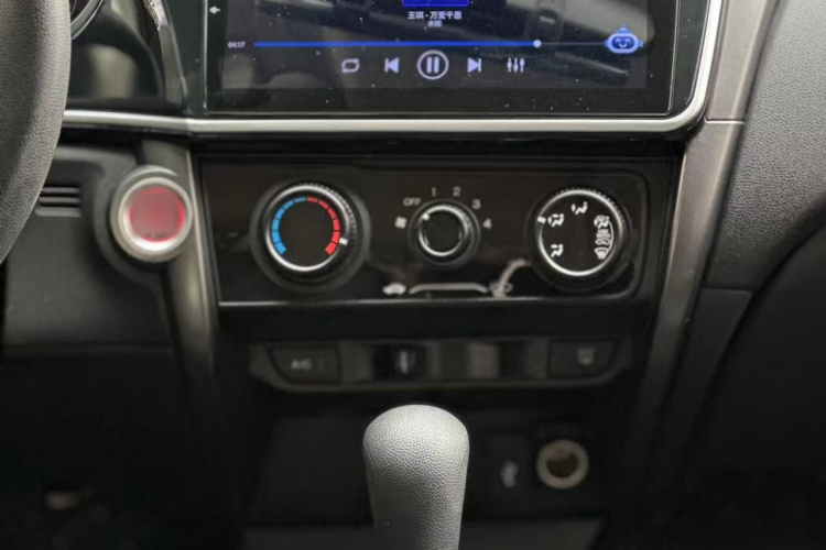 Honda City 2018 изображение автомобиля #16