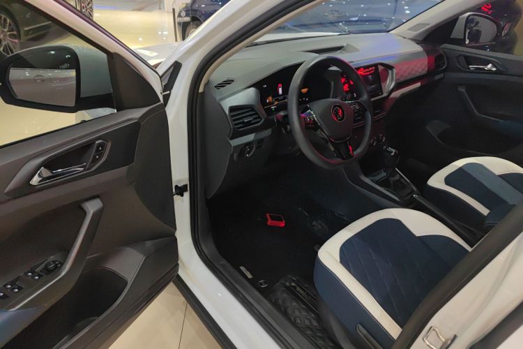 Volkswagen T-Cross 2023 car image #16