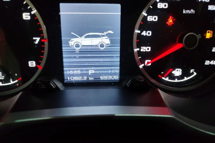 GEELY Boyue 2018 immagine di auto #16