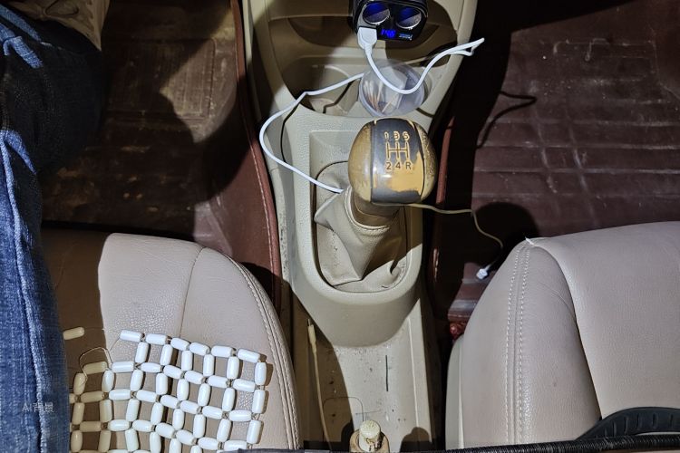 日产 骊威 2014 汽车图片 #16