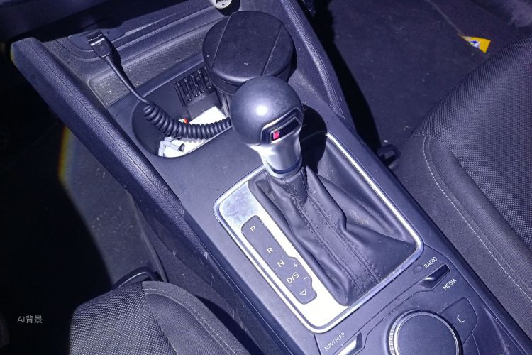 Q2L 2021 car image #16