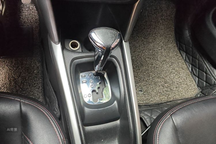 雪铁龙 雪铁龙C3-XR 2015 汽车图片 #16