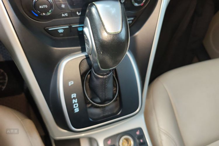 Ford Kuga 2013 #16 Ford Kuga 2013 car image #16