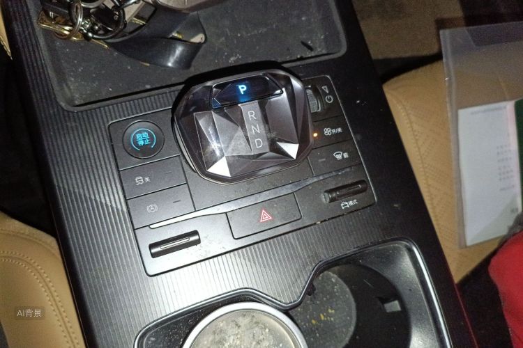 BYD SongL DM-i 2024 car image #16