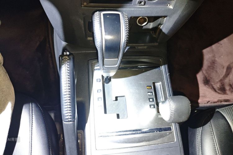 劳斯莱斯 帕杰罗(进口) 2018 汽车图片 #16