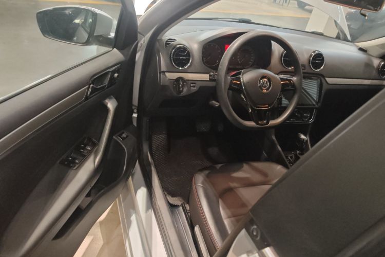 Jetta Jetta 2018 #16 Jetta Jetta 2018 car image #16