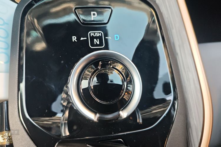 Toyota bZ3 2025 #16 Toyota bZ3 2025 immagine di auto #16