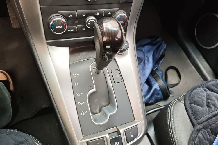 Chevrolet Captiva 2015 #16 Chevrolet Captiva 2015 car image #16
